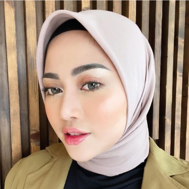 Katarealfoodfam Rachel Vennya 370 370